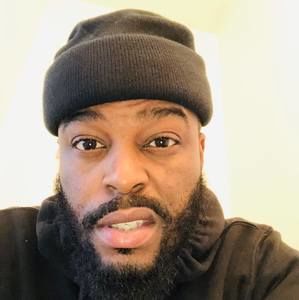 Meet your Posher, Derek